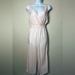 𝒱𝒾𝓃𝓉𝒶𝑔ℯ • 1980s Baby Pink & White Jumper